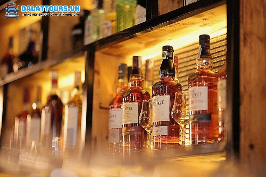 Đồ uống hấp dẫn tại Fleur Pub