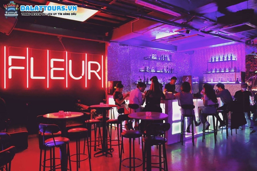 Fleur Pub Hà Nội