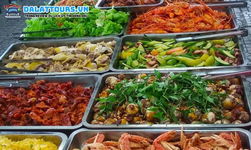 Quán buffet hấp dẫn Tasaki BBQ