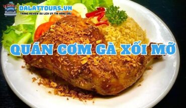 Quán cơm gà xối mỡ