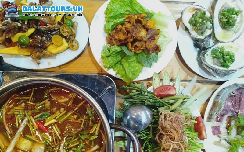 Menu đa dạng tại quán nướng Đường số 5