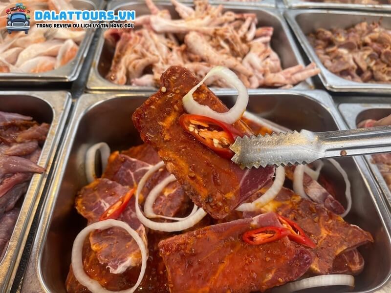 Thịt nướng tại Buffet Khói