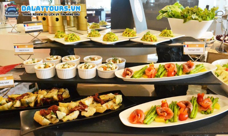 Ẩm thực buffet Hàn Quốc Hanbok Korean BBQ