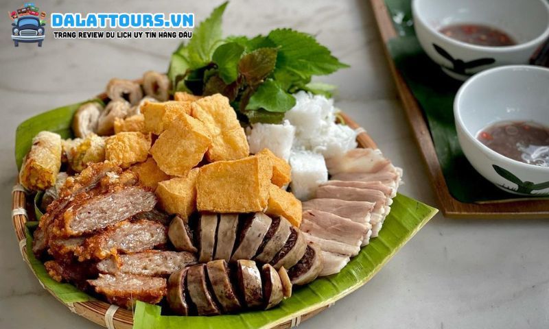 Bún đậu mắm tôm ngon Trung Hương