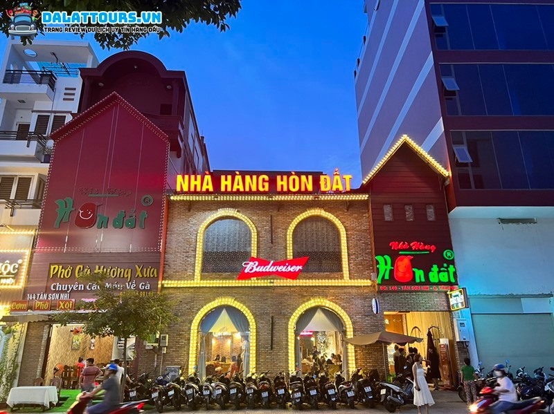 Nhà hàng Hòn Đất