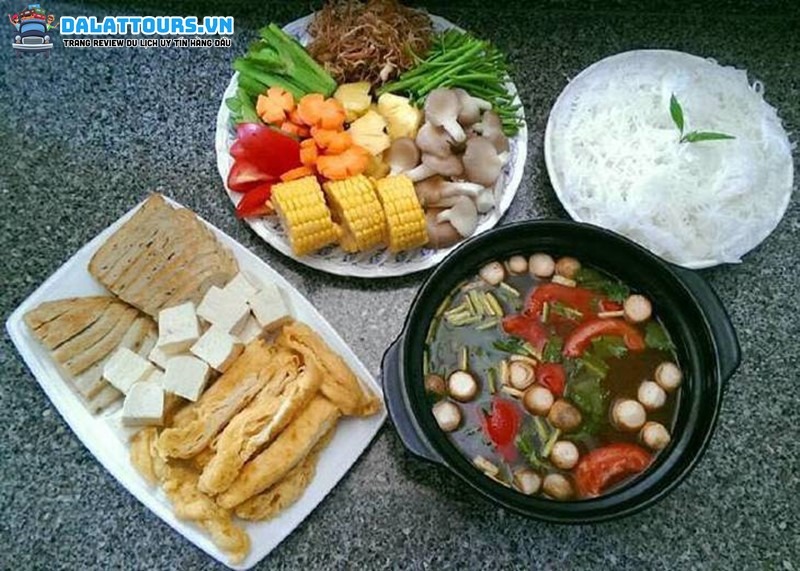 Thưởng thức buffet chay quận 4