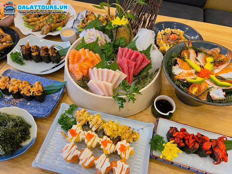 Buffet Sushi Kunimoto với menu đa dạng