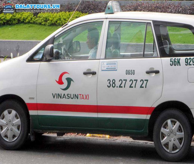 Taxi VinaSun 7 chỗ tiện lợi